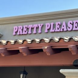 Exterior photo of Pretty Please Boutique - Scottsdale, Arizona Exterior photo of Pretty Please Boutique - Scottsdale, Arizona