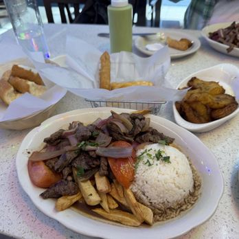 Natalie Peruvian Restaurant - Lomo saltado. Yum - Seafood Near Me - Los Angeles, California Natalie Peruvian Restaurant - Lomo saltado. Yum - Seafood Near Me - Los Angeles, California