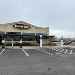 Jason's Deli - Front entrance