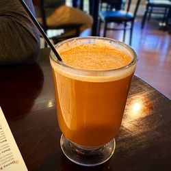 Le Peep Restaurants - Dirty Chai Latte