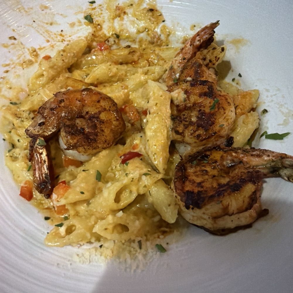 Sam's Boat - Shrimp Pasta Diablo - Seafood Near Me - Pearland, Texas Sam's Boat - Shrimp Pasta Diablo - Seafood Near Me - Pearland, Texas
