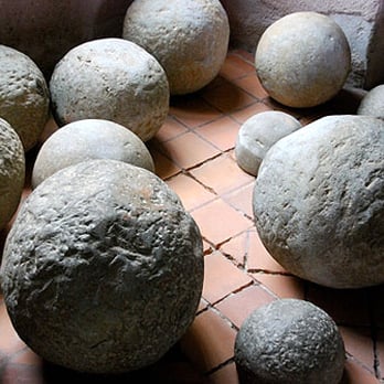 Cathar Castle Tours - Castle at Carcassonne (trebuchet bullets!) - Tours Near Me - St-Ferriol, 11