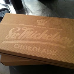Lisa's - Danska Michelsen Chokolade tillverkar gräddbullarna som säljs på Lisa's