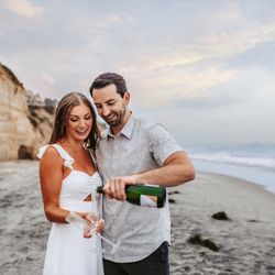 Mobile Beauty Team - Engagement photos, makeup by Starr Kiana, photo by Ashley Durham Photography