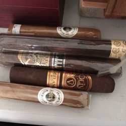 J Smoke Shop - 2nd trip