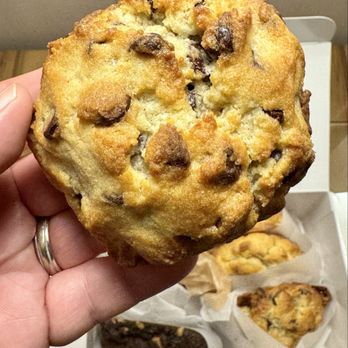 Levain Bakery - Chocolate Chip - Bakeries Near Me - New York, New York
