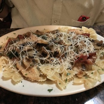 Al Dente Restaurant - Chicken with farfalle - Italian Near Me - Boston, Massachusetts Al Dente Restaurant - Chicken with farfalle - Italian Near Me - Boston, Massachusetts