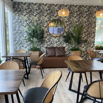 Crepetopia - Elegant seating area for you to enjoy your delicious items - Creperies Near Me - Sarasota, Florida Crepetopia - Elegant seating area for you to enjoy your delicious items - Creperies Near Me - Sarasota, Florida