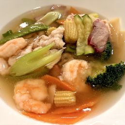 Wor Wonton Soup. Chock-full of goodies! Wor Wonton Soup. Chock-full of goodies!
