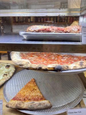 Philomena's Pizza by null