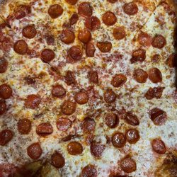 Saroki's Crispy Chicken & Pizza