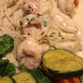 Giuseppe's Ristorante - Shrimp Alfredo - Persian/Iranian Near Me - Upland, California