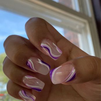 Vegas Nails - No chip set! - Nail Salons Near Me - Chicago, Illinois