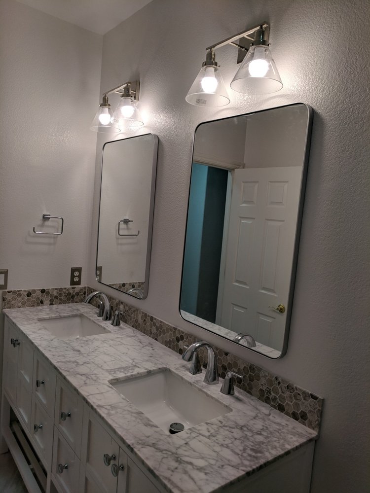 Slide of Monarca General Construction