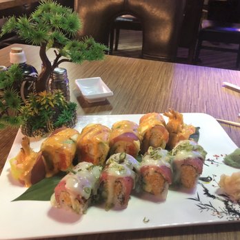 Bento Cafe - Specials: Beauty and the Beast and Sex on the Beach - Sushi Bars Near Me - Fishers, Indiana