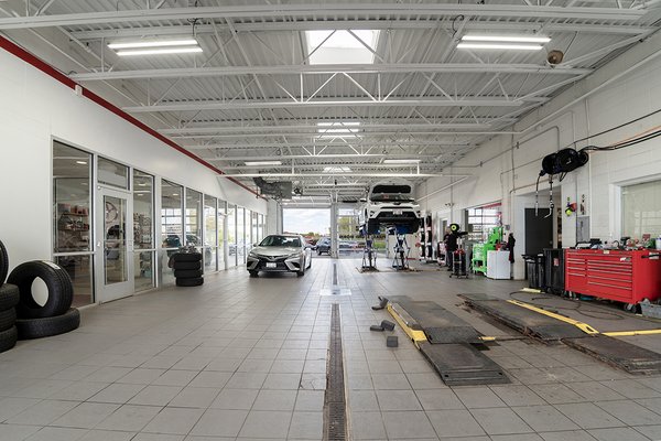 RUSS DARROW TOYOTA - Updated January 2026 - 41 Photos & 44 Reviews ...