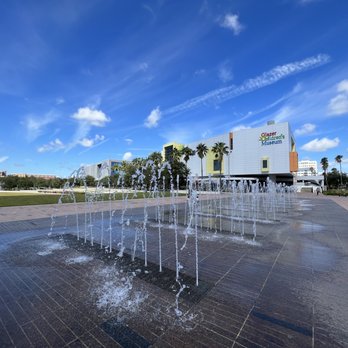 Glazer Children's Museum - Outside with water fountains - Children's Museums Near Me - Tampa, Florida Glazer Children's Museum - Outside with water fountains - Children's Museums Near Me - Tampa, Florida
