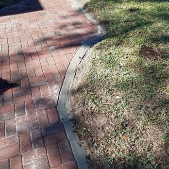 Select Lakeland Pavers - Close up of their beautiful work (and again, working with our original pavers that are over 10 years old) - Masonry/Concrete Near Me Select Lakeland Pavers - Close up of their beautiful work (and again, working with our original pavers that are over 10 years old) - Masonry/Concrete Near Me