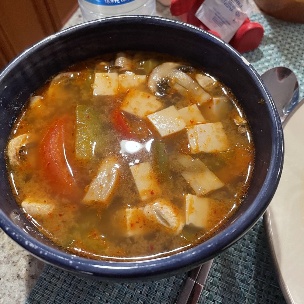 Hot Woks Cool Sushi - Tom Yum Soup - Sushi Bars Near Me - Chicago, Illinois