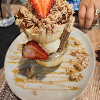 Luka Restaurant - Flan with vanilla icecream - Latin American Near Me - Plantation, Florida