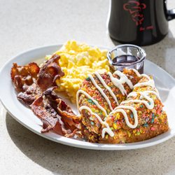 Biscuits Cafe - Fruity Pebble French toast
