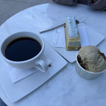 Sucré - Desserts Near Me - Brookhaven, Georgia