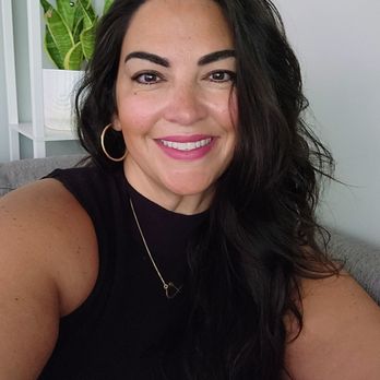 Lokahi Wellbeing - Meet your therapist - Counseling & Mental Health Near Me - Charlotte, North Carolina Lokahi Wellbeing - Meet your therapist - Counseling & Mental Health Near Me - Charlotte, North Carolina