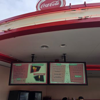 Hollywood Lounge - Hollywood Lounge - Beverage Store Near Me