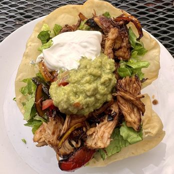 El Patio Mexican Restaurant - Chicken Fajita Salad - Mexican Near Me - Des Moines, Iowa El Patio Mexican Restaurant - Chicken Fajita Salad - Mexican Near Me - Des Moines, Iowa