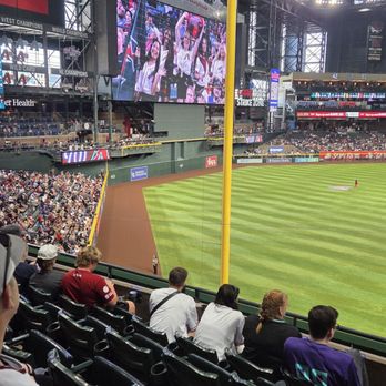 Chase Field - Giant screen. - Stadiums & Arenas Near Me - Phoenix, Arizona