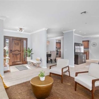 IM Photos  - Overview of the first floor - Real Estate Photography Near Me