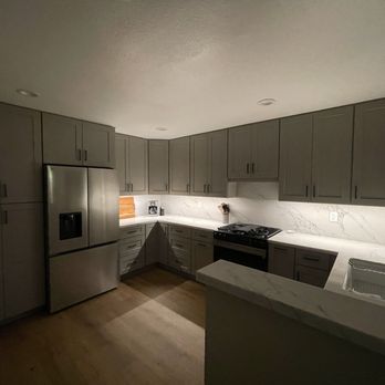 Royal Kitchen and Flooring - General Contractors Near Me - Thousand Oaks, California