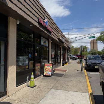 Sabor a Campo - Storefront - Dominican Near Me - Cliffside Park, New Jersey Sabor a Campo - Storefront - Dominican Near Me - Cliffside Park, New Jersey
