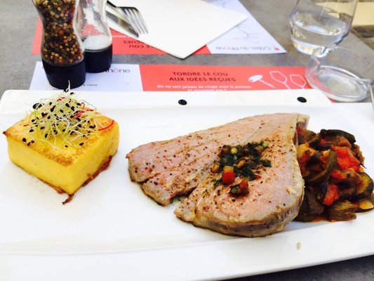 LE PETIT GOURMAND by null