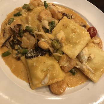 Carlucci’s Grill - Ravioli with baby shrimp and crab meat - Italian Near Me - Yardley, Pennsylvania