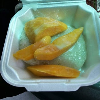 Thai 1 On - Sticky Rice with fresh Mango topped with Coconut Milk - Food Trucks Near Me - Springfield, Ohio
