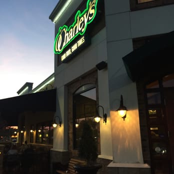 O'Charley's Restaurant & Bar - American Near Me - Erie, Pennsylvania O'Charley's Restaurant & Bar - American Near Me - Erie, Pennsylvania