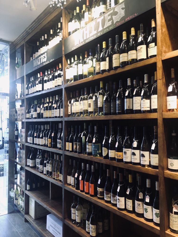 US WINES & LIQUORS Updated September 2024 486 9th Ave, New York