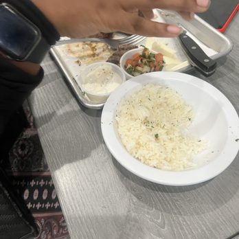 Sabor Venezolano Katy - Steak,rice,fries,pico de gallo, and cheese - Latin American Near Me - Katy, Texas