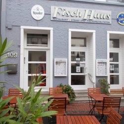 Fischhaus - Blick auf de Terrasse am Morgen