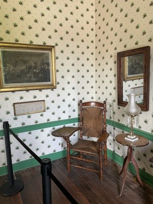 President James K. Polk Home and Museum by null