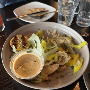 Common Theory - Salt & Pepper Crispy Calamari - Gastropubs Near Me - San Diego, California Common Theory - Salt & Pepper Crispy Calamari - Gastropubs Near Me - San Diego, California