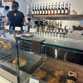 Varraco Coffee + Roasters - The coffee bar with house-made syrups - Coffee & Tea Near Me - Palm Desert, California Varraco Coffee + Roasters - The coffee bar with house-made syrups - Coffee & Tea Near Me - Palm Desert, California