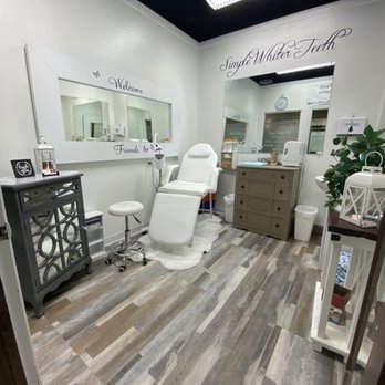 Simple Whiter Teeth - Newly renovated salon - Teeth Whitening Near Me - Forney, Texas