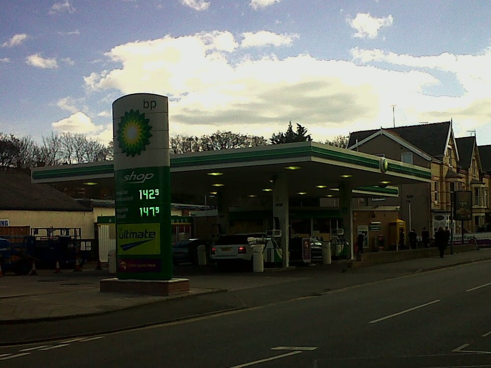 DINGLE HILL FILLING STATION Updated June 2024 Abergele Road, Colwyn Bay, Conwy, United