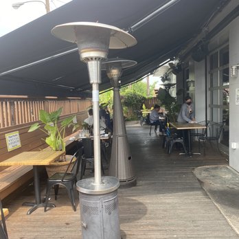 En Su Boca - Outdoor patio - Mexican Near Me - Richmond, Virginia En Su Boca - Outdoor patio - Mexican Near Me - Richmond, Virginia