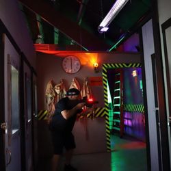 Diamond State Laser Tag - Eyes on target!!! Ready to battle? Diamond State Laser Tag center in Delaware takes recreational shooting sport to a whole new level.