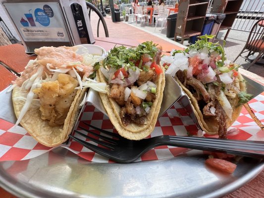 Taqueria Nacional by null