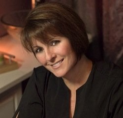 Laura Skin Care Logo