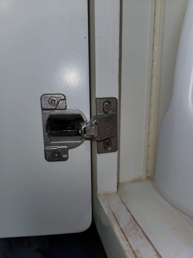 Slide of The Raleigh Handyman